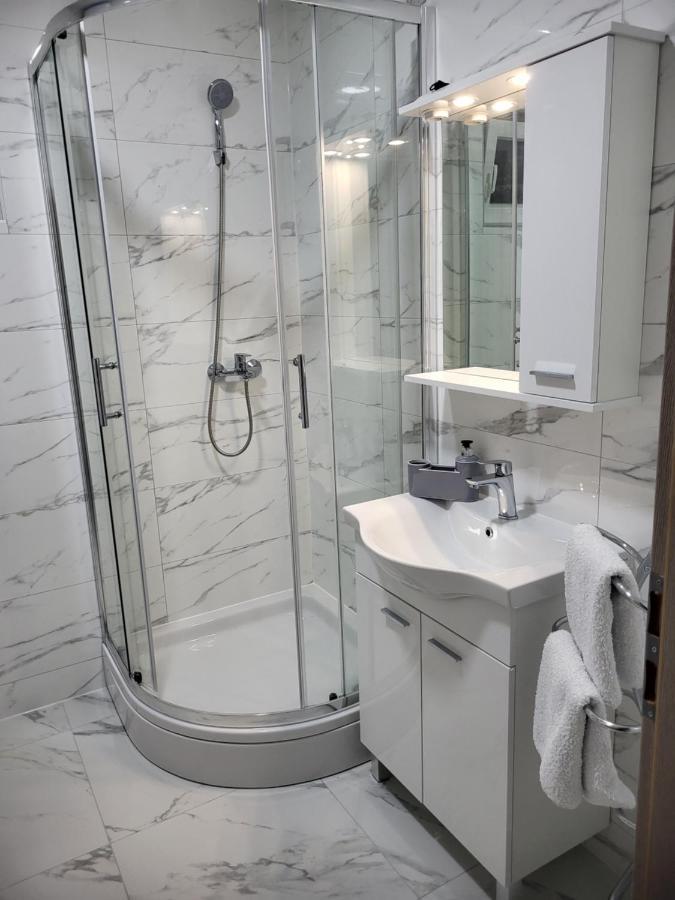 Apartmani Skorpion Kaštela Esterno foto